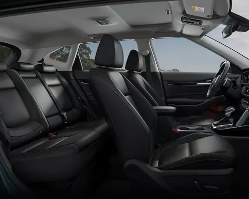 Roomy headroom and legroom